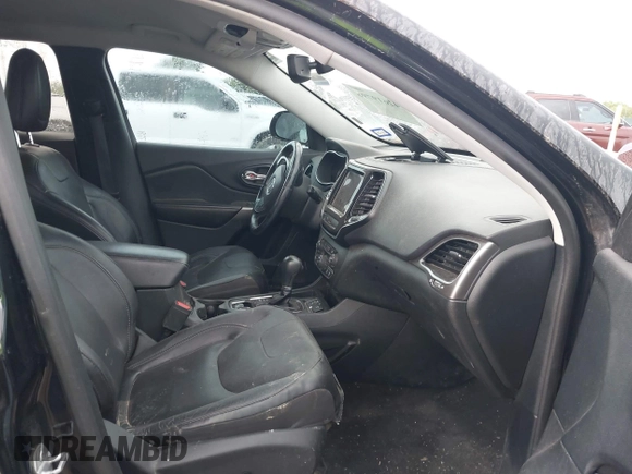 2020 Jeep Cherokee Limited с VIN 1C4PJLDB9LD599972, выставлен на аукционе IAAI как лот 42619796 с пробегом 128 083 миль миль и . История ставок и продаж доступна на DreamBid. Изображение 5.