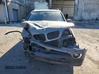 2006 BMW X5 3.0i with VIN 5UXFA13546LY32628, listed as a Copart auction lot 76489804 with 272,051 mi miles and Salvage Title. Bid and sale history available at carsss.com. Image 5.