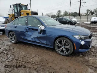 2023 BMW 3 Series 330i xDrive with VIN 3MW89FF07P8D09447, listed as a Copart auction lot 44165635 with 14,256 mi miles and Salvage Title. Bid and sale history available at carsss.com. Image 4.