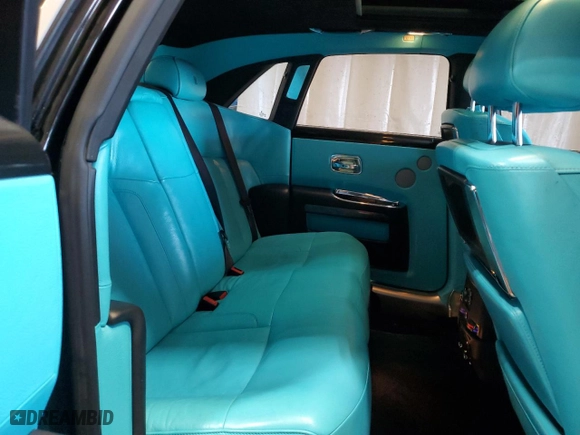 2011 Rolls-Royce Ghost with VIN SCA664S53BUX49600, listed as a Copart auction lot 85953614 with 45,937 mi miles and Non Repairable. Bid and sale history available at carsss.com. Image 10.