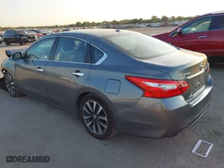 2016 Nissan Altima 2.5 S with VIN 1N4AL3AP5GC234612, listed as a IAAI auction lot 40619081 with 129,177 mi miles. Bid and sale history available at carsss.com. Image 3.