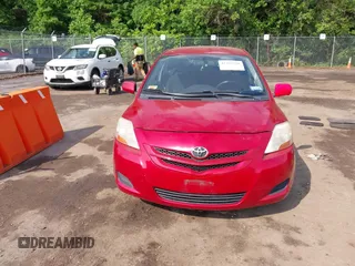 2008 Toyota Yaris с VIN JTDBT903681258088, выставлен на аукционе IAAI как лот 42255228 с пробегом 198 479 миль миль и . История ставок и продаж доступна на DreamBid. Изображение 12.