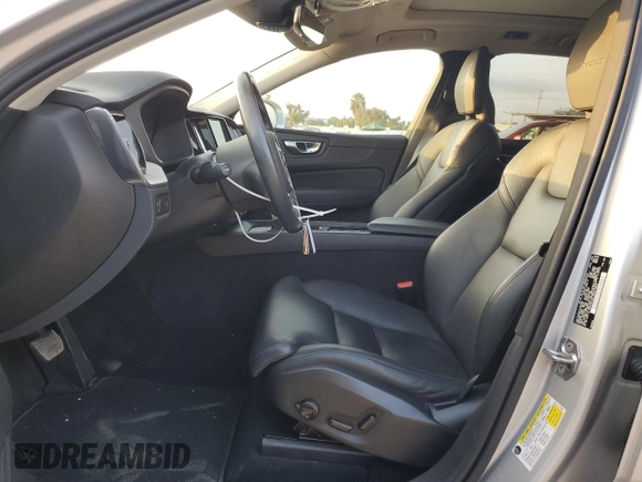 2020 Volvo XC60 Inscription z VIN YV4102DL5L1507993, wystawiony jako Copart lot #76324584 z przebiegiem 60 454 mil mil oraz Szkoda całkowita • Salvage title. Historia ofert i sprzedaży dostępna na DreamBid. Obrazek 7.