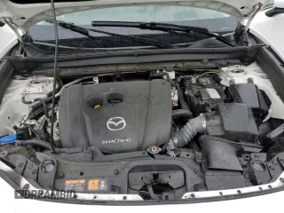 2021 Mazda CX-30 Premium with VIN 3MVDMADM4MM217643, listed as a Copart auction lot 45041145 with 27,774 mi miles and Salvage title. Bid and sale history available at DreamBid. Image 13.