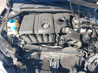 2012 Volkswagen Jetta SE with VIN 3VWDP7AJ5CM352597, listed as a IAAI auction lot 42301441 with 109,248 mi miles and . Bid and sale history available at DreamBid. Image 10.