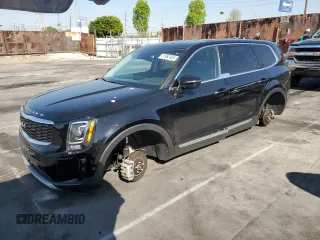 2022 Kia Telluride LX z VIN 5XYP2DHC8NG272893, wystawiony jako Copart lot #51962465 z przebiegiem 15 996 mil mil oraz Szkoda całkowita • Salvage title. Historia ofert i sprzedaży dostępna na DreamBid. Obrazek 1.