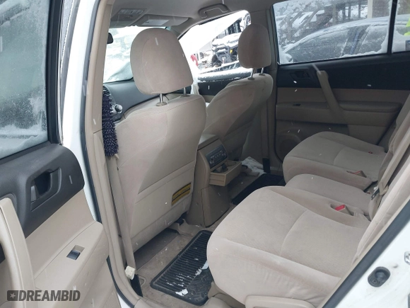 2009 Toyota Highlander with VIN JTEES41A992146912, listed as a IAAI auction lot 41202875 with 138,342 mi miles. Bid and sale history available at carsss.com. Image 8.