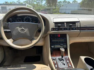 1998 Mercedes-Benz S-Class with VIN WDBGA43G5WA383964, listed as a Copart auction lot 53747905 with 172,281 mi miles and Clean Title. Bid and sale history available at carsss.com. Image 9.
