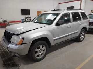 2008 Jeep Grand Cherokee Laredo with VIN 1J8GR48K68C226144, listed as a IAAI auction lot 41686686 with 191,620 mi miles. Bid and sale history available at carsss.com. Image 2.