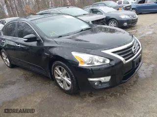 2013 Nissan Altima 2.5 SV with VIN 1N4AL3AP1DC903339, listed as a IAAI auction lot 41768567 with 120,953 mi miles. Bid and sale history available at carsss.com. Image 1.