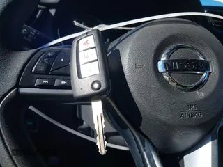 2019 Nissan Rogue SV with VIN 5N1AT2MT7KC826000, listed as a IAAI auction lot 40815450 with 23,324 mi miles and . Bid and sale history available at DreamBid. Image 11.