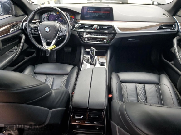2017 BMW 5 Series 540i with VIN WBAJE5C33HG915675, listed as a Copart auction lot 55857135 with 57,330 mi miles and Salvage title. Bid and sale history available at DreamBid. Image 8.