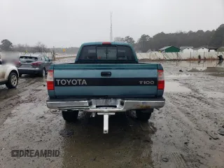 1997 Toyota T100 DX with VIN JT4UN22D2V0046483, listed as a Copart auction lot 45107095 with 247,665 mi miles and Clean Title. Bid and sale history available at DreamBid. Image 6.