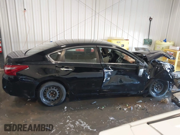 2018 Nissan Altima 2.5 SR with VIN 1N4AL3AP5JC185905, listed as a IAAI auction lot 41899469 with 56,927 mi miles. Bid and sale history available at carsss.com. Image 13.