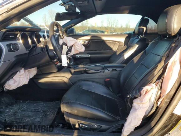 2017 Ford Mustang GT Premium с VIN 1FATP8FF7H5311092, выставлен на аукционе Copart как лот 88646435 с пробегом 62 917 миль миль и Списание • Salvage title. История ставок и продаж доступна на DreamBid. Изображение 7.
