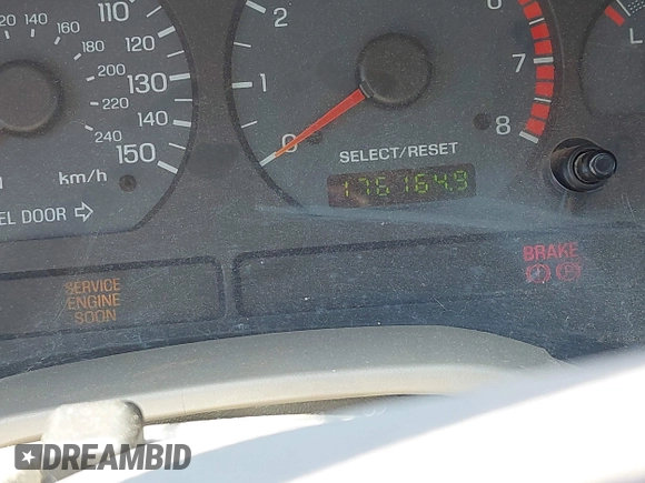 2004 Ford Mustang GT Deluxe z VIN 1FAFP42XX4F210024, wystawiony jako IAAI lot #42119586 z przebiegiem 176 164 mil mil oraz . Historia ofert i sprzedaży dostępna na DreamBid. Obrazek 7.