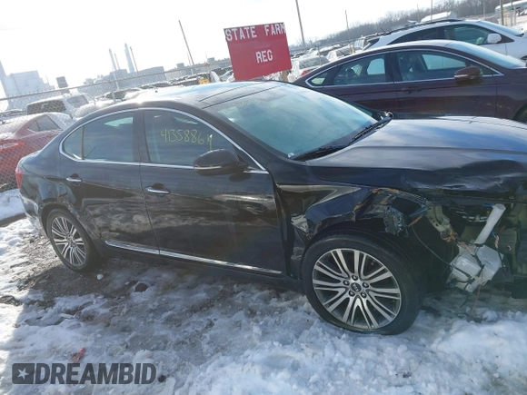 2015 Kia Cadenza Premium with VIN KNALN4D72F5181818, listed as a IAAI auction lot 41358864 with 113,460 mi miles. Bid and sale history available at carsss.com. Image 13.