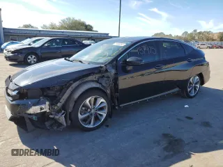 2018 Honda Clarity with VIN JHMZC5F1XJC011632, listed as a Copart auction lot 71693242 with 137,475 mi miles. Bid and sale history available at carsss.com. Image 1.