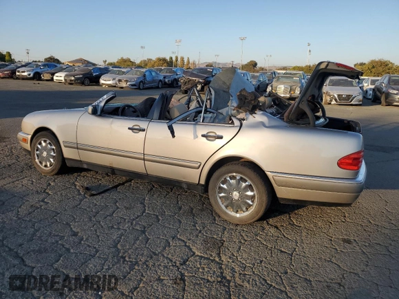1997 Mercedes-Benz E-Class with VIN WDBJF55F8VA415967, listed as a Copart auction lot 74144924 with 0 mi miles and Salvage Title. Bid and sale history available at carsss.com. Image 2.