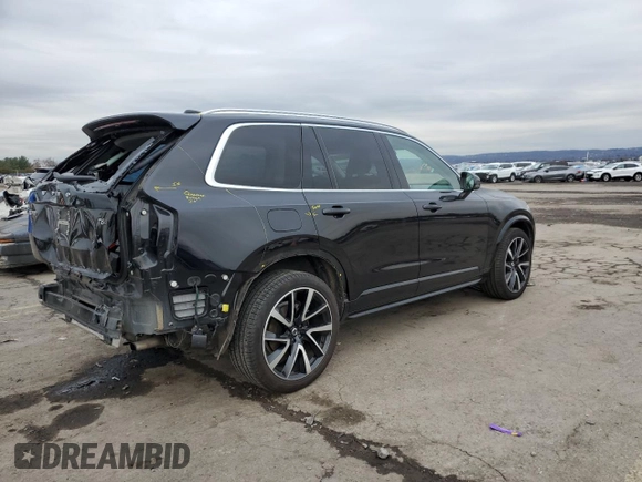 2021 Volvo XC90 Momentum with VIN YV4A221K2M1721945, listed as a Copart auction lot 85303154 with 58,539 mi miles and Salvage Title. Bid and sale history available at carsss.com. Image 3.