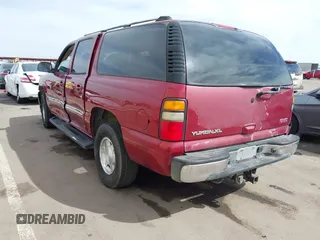 2005 GMC Yukon XL SLT with VIN 3GKEC16Z75G107756, listed as a IAAI auction lot 41712558 with 244,134 mi miles. Bid and sale history available at carsss.com. Image 3.