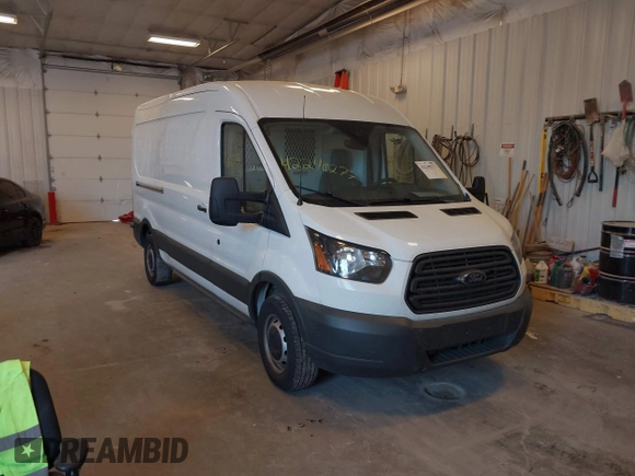 2018 Ford Transit z VIN 1FTBW2CM7JKA87273, wystawiony jako IAAI lot #42240277 z przebiegiem 80 226 mil mil oraz . Historia ofert i sprzedaży dostępna na DreamBid. Obrazek 1.