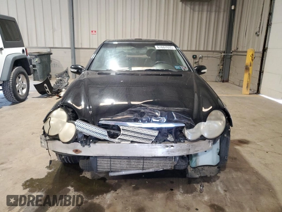 2005 Mercedes-Benz C 230 Kompressor with VIN WDBRN40J55A648975, listed as a Copart auction lot 62463675 with 252,393 mi miles and Salvage title. Bid and sale history available at DreamBid. Image 5.