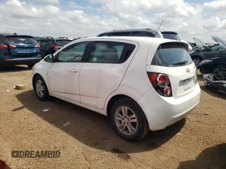 2012 Chevrolet Sonic LS z VIN 1G1JA6SH1C4162605, wystawiony jako Copart lot #88037145 z przebiegiem 117 164 mil mil oraz Nie do naprawy • Non repairable. Historia ofert i sprzedaży dostępna na DreamBid. Obrazek 2.