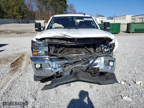 2017 Chevrolet Silverado 2500HD LT with VIN 1GC1KVEG0HF168053, listed as a Copart auction lot 41700165 with 251,810 mi miles and Salvage Title. Bid and sale history available at carsss.com. Image 5.