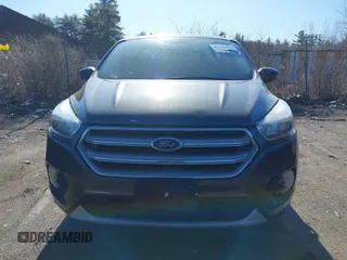 2017 Ford Escape SE with VIN 1FMCU9GD6HUC70333, listed as a IAAI auction lot 41920087 with 67,441 mi miles. Bid and sale history available at carsss.com. Image 12.