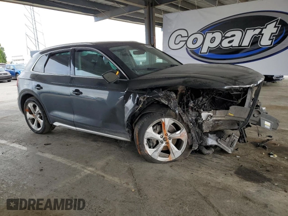 2021 Audi Q5 Premium Plus with VIN WA1BAAFY5M2006907, listed as a Copart auction lot 52547455 with 58,787 mi miles and Salvage Title. Bid and sale history available at carsss.com. Image 4.