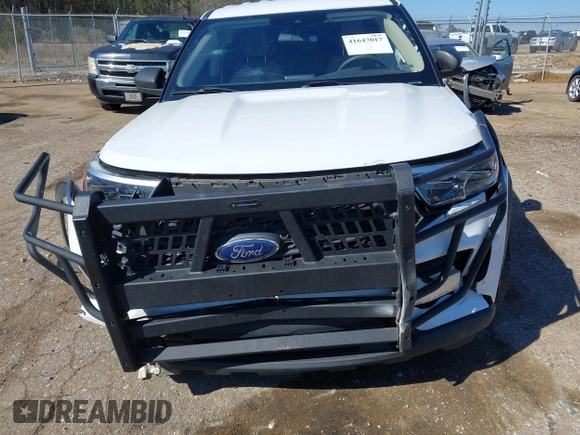 2021 Ford Explorer z VIN 1FMSK7BH7MGB22930, wystawiony jako IAAI lot #41647017 z przebiegiem 111 316 mil mil oraz . Historia ofert i sprzedaży dostępna na DreamBid. Obrazek 6.