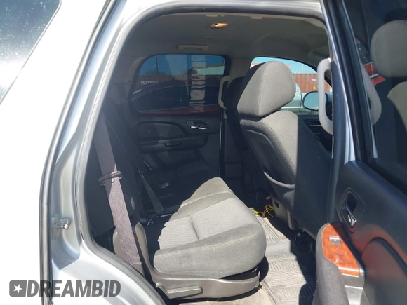 2012 Chevrolet Tahoe LS с VIN 1GNSCAE00CR158635, выставлен на аукционе IAAI как лот 41455831 с пробегом 175 575 миль миль и . История ставок и продаж доступна на DreamBid. Изображение 8.