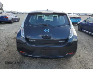 2015 Nissan LEAF S with VIN 1N4AZ0CPXFC334701, listed as a Copart auction lot 47689535 with 0 mi miles and Non Repairable. Bid and sale history available at carsss.com. Image 6.