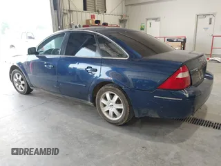 2005 Ford Five Hundred с VIN 1FAHP26135G169055, выставлен на аукционе IAAI как лот 42466840 с пробегом 329 597 миль миль и . История ставок и продаж доступна на DreamBid. Изображение 3.