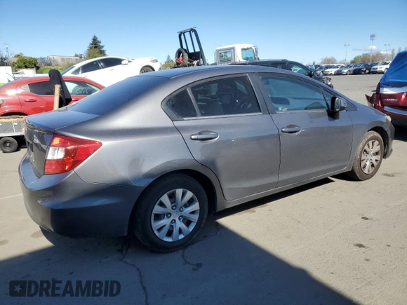 2012 Honda Civic LX z VIN 2HGFB2F53CH324712, wystawiony jako Copart lot #46248345 z przebiegiem 316 459 mil mil oraz Szkoda całkowita • Salvage title. Historia ofert i sprzedaży dostępna na DreamBid. Obrazek 3.
