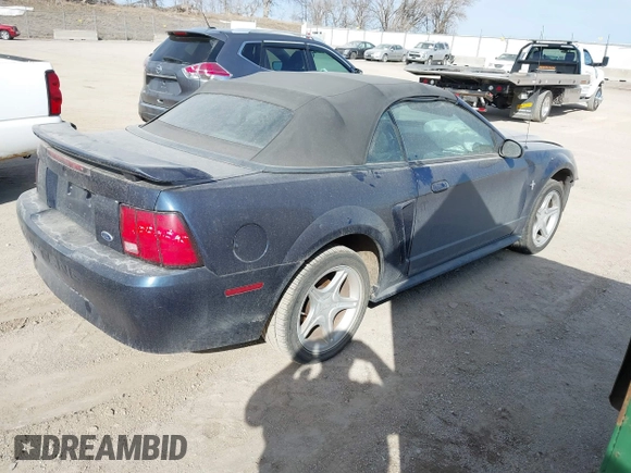 2001 Ford Mustang Deluxe with VIN 1FAFP44451F130290, listed as a IAAI auction lot 41777828 with 1 mi miles. Bid and sale history available at carsss.com. Image 4.
