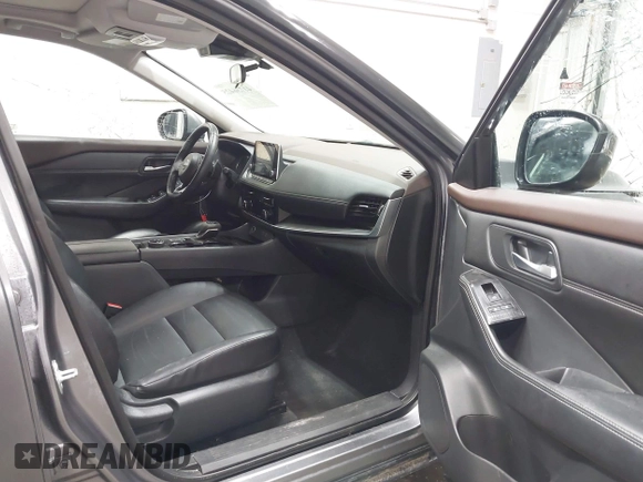 2022 Nissan Rogue SV with VIN 5N1BT3BB0NC671170, listed as a IAAI auction lot 41736425 with 52,757 mi miles. Bid and sale history available at carsss.com. Image 5.