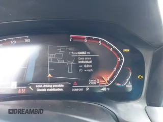 2020 BMW 3 Series 330i с VIN 3MW5R1J07L8B25648, выставлен на аукционе IAAI как лот 42130052 с пробегом 64 662 миль миль и . История ставок и продаж доступна на DreamBid. Изображение 7.