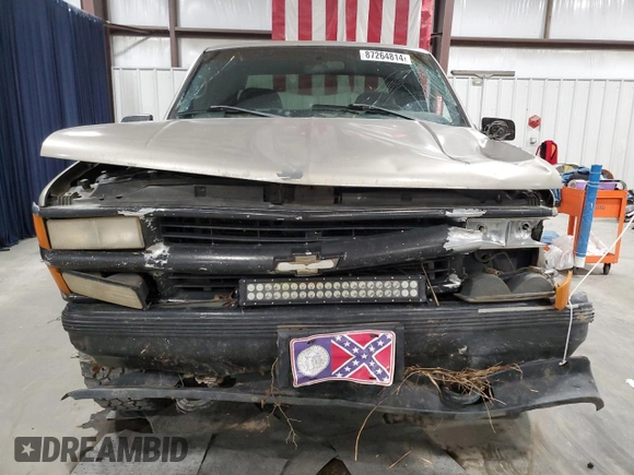 1998 Chevrolet Silverado 1500 with VIN 2GCEK19R9W1105382, listed as a Copart auction lot 87264814 with 290,006 mi miles and Salvage Title. Bid and sale history available at DreamBid. Image 5.