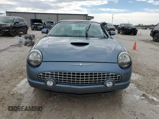 2005 Ford Thunderbird Hardtop Premium with VIN 1FAHP60A35Y100831, listed as a Copart auction lot 88586425 with Not Provided miles and Non Repairable. Bid and sale history available at DreamBid. Image 5.