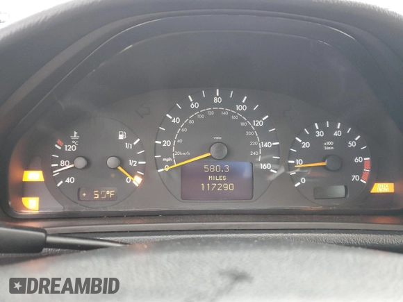 2001 Mercedes-Benz CLK 320 z VIN WDBLK65G41T073354, wystawiony jako Copart lot #46862764 z przebiegiem 117 290 mil mil oraz Nie do naprawy • Non repairable. Historia ofert i sprzedaży dostępna na DreamBid. Obrazek 9.