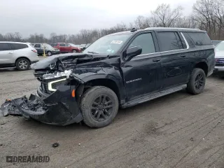 2021 Chevrolet Suburban LT with VIN 1GNSKCKD1MR133248, listed as a Copart auction lot 83789164 with 59,790 mi miles and Salvage Title. Bid and sale history available at carsss.com. Image 1.