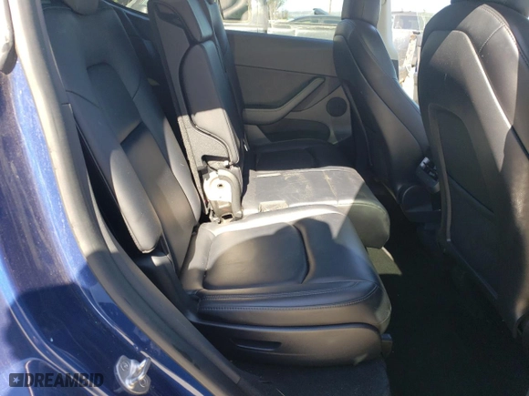 2022 Tesla Model Y Long Range with VIN 7SAYGAEE1NF365744, listed as a Copart auction lot 46280125 with 78,545 mi miles and Salvage Title. Bid and sale history available at carsss.com. Image 10.