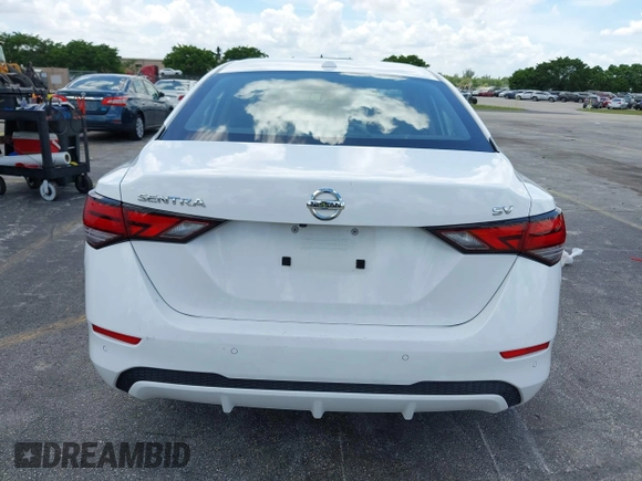 2022 Nissan Sentra SV z VIN 3N1AB8CV7NY287969, wystawiony jako IAAI lot #42501611 z przebiegiem 55 975 mil mil oraz . Historia ofert i sprzedaży dostępna na DreamBid. Obrazek 17.