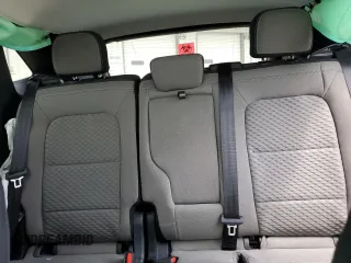 2022 Ford Escape SE z VIN 1FMCU0G69NUB15137, wystawiony jako Copart lot #56896815 z przebiegiem 57 000 mil mil oraz Nie do naprawy • Non repairable. Historia ofert i sprzedaży dostępna na DreamBid. Obrazek 10.