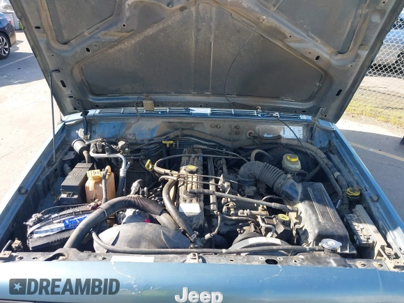 1998 Jeep Cherokee Sport with VIN 1J4FT68S0WL231959, listed as a IAAI auction lot 41680076 with 252,369 mi miles. Bid and sale history available at carsss.com. Image 10.
