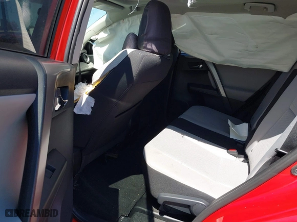 2016 Toyota RAV4 XLE with VIN 2T3WFREV3GW239632, listed as a IAAI auction lot 41860727 with 135,850 mi miles. Bid and sale history available at carsss.com. Image 8.