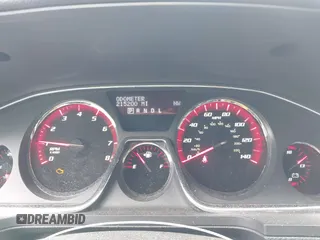 2014 GMC Acadia Denali z VIN 1GKKVTKD2EJ112820, wystawiony jako IAAI lot #42188460 z przebiegiem 215 200 mil mil oraz . Historia ofert i sprzedaży dostępna na DreamBid. Obrazek 7.