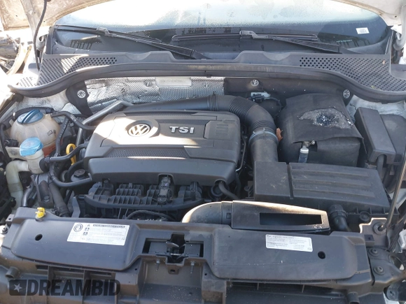 2015 Volkswagen Beetle Fleet Edition with VIN 3VWF17AT3FM602984, listed as a IAAI auction lot 41432981 with 111,000 mi miles and . Bid and sale history available at DreamBid. Image 10.